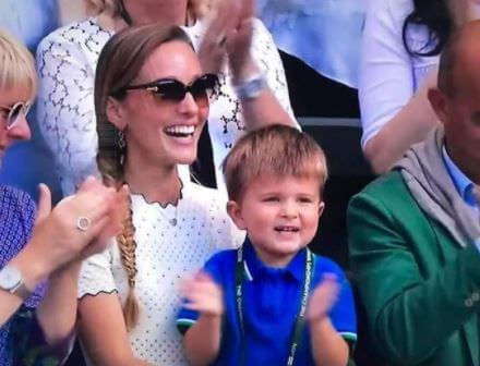 Tara's mother and brother are cheering for her father